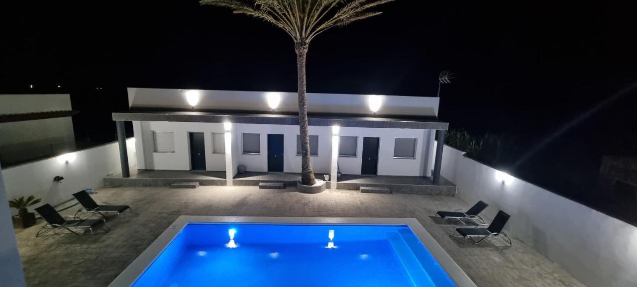 Apartamentos La Playa Barbate Eksteriør bilde